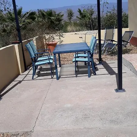 Desert Escapes Apartment